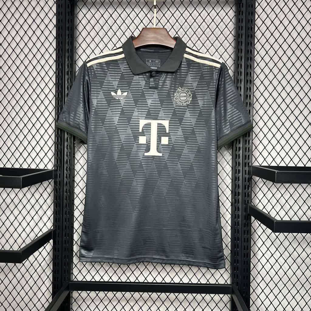 24-25 Bayern Munich Oktoberfest